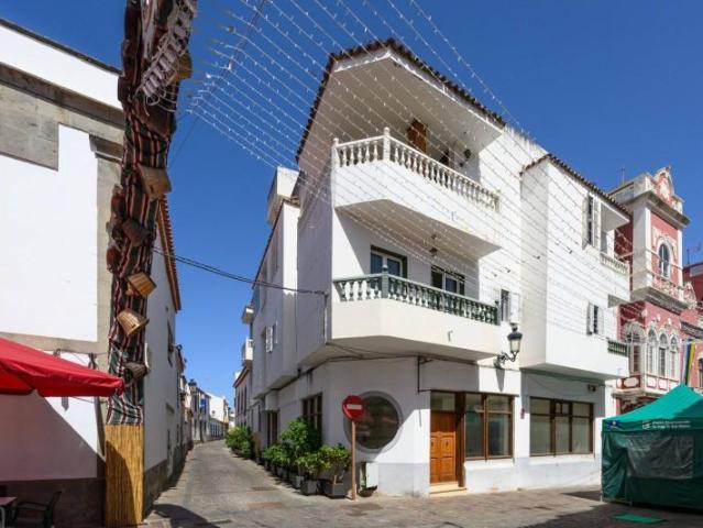Edificio en venta en Vega de San Mateo, Casco de San Mateo