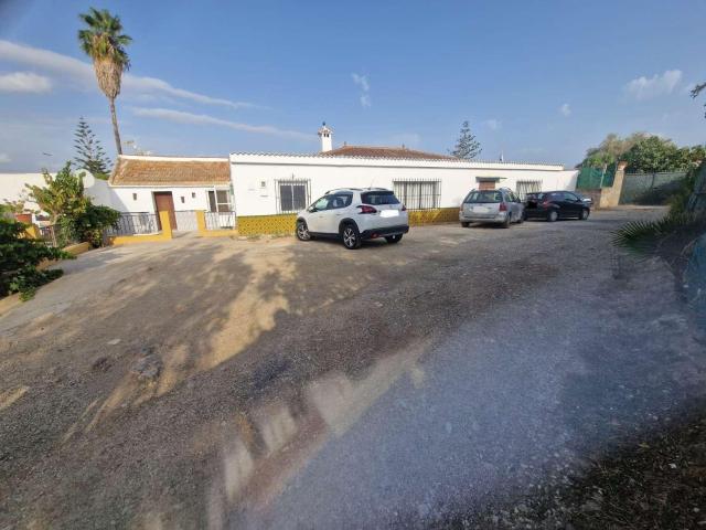 Edificio en venta en Alhaurín de la Torre Málaga