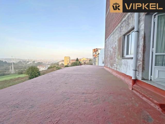 Edificio en venta en Arteixo La Coruña