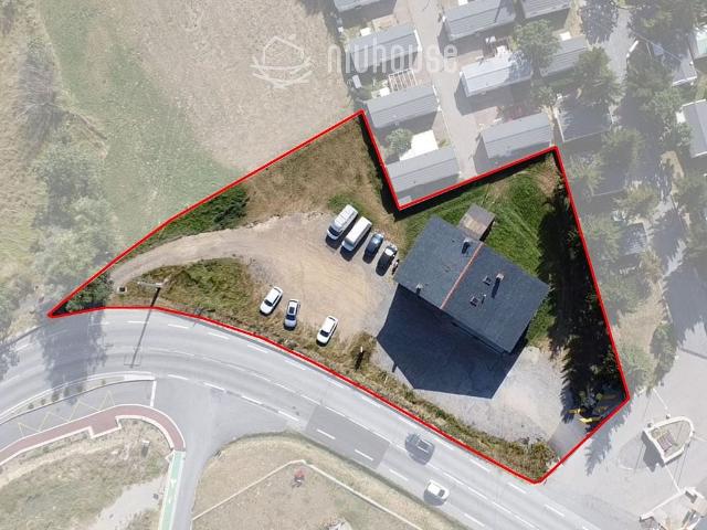 Edificio en venta en avenida Du Roussillon, Sallagosa/Saillagouse, de 470 m² por 720.000