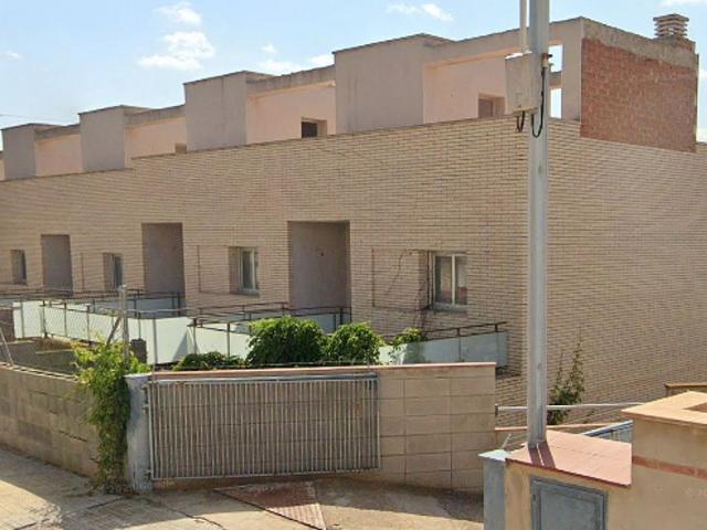 Edificio en venta en avenida De Montclar, Riudecanyes, de 660 m² por 476.000 €