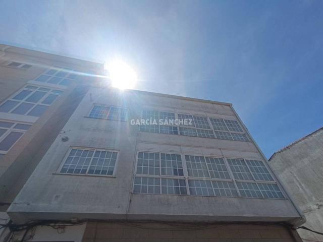 Edificio en venta en Boiro