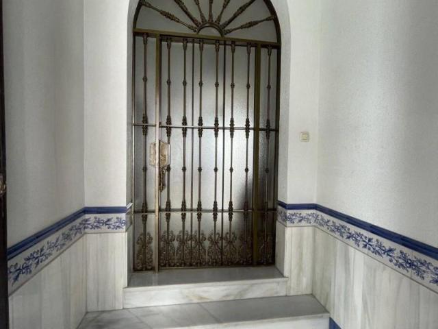 Edificio en venta en Bollullos par del Condado, Centro