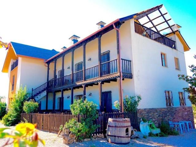 Edificio en venta en Candín, Castilla y leon