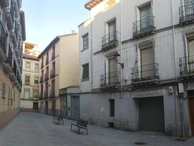Edificio en venta en Calatayud, Plaza Santiago, 50300
