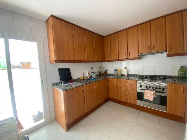 Edificio en venta en calle De L'alhambra, Blanes, de 338 m² por 425.000