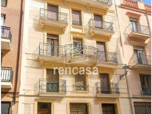 Edificio en venta en calle Joan Baget, Lleida, de 602 m² por 450.000