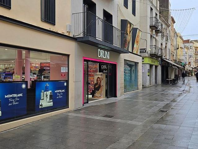 Edificio en venta en calle Major, Palamós, de 212 m² por 380.000