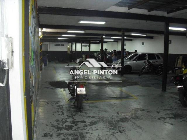 Edificio en Venta en Caracas Distrito Federal 1096 m2. 10 hab