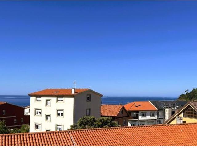 Edificio en Venta en Dumbría, La Coruña