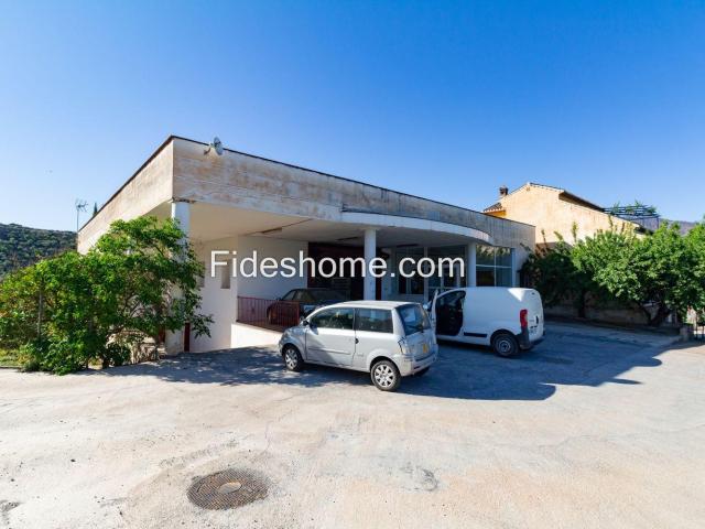 Edificio en venta en El Valle Granada