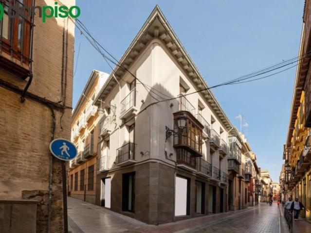 Edificio en venta en Granada, Centro