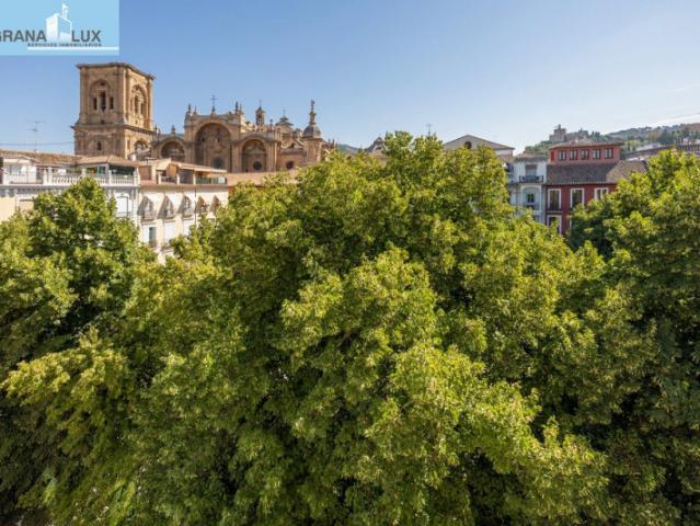 Edificio en venta en Granada, Centro