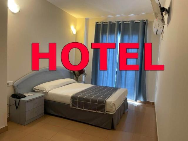 Edificio en venta en Granada, Granada