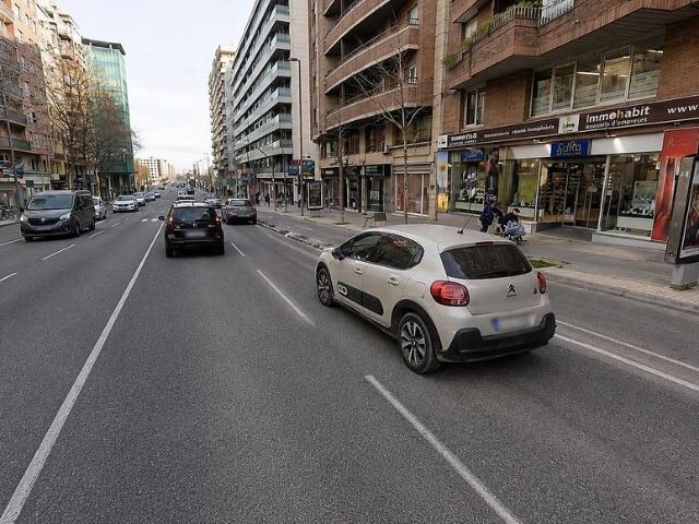 Edificio en venta en Lleida, de 420 m² por 290.000
