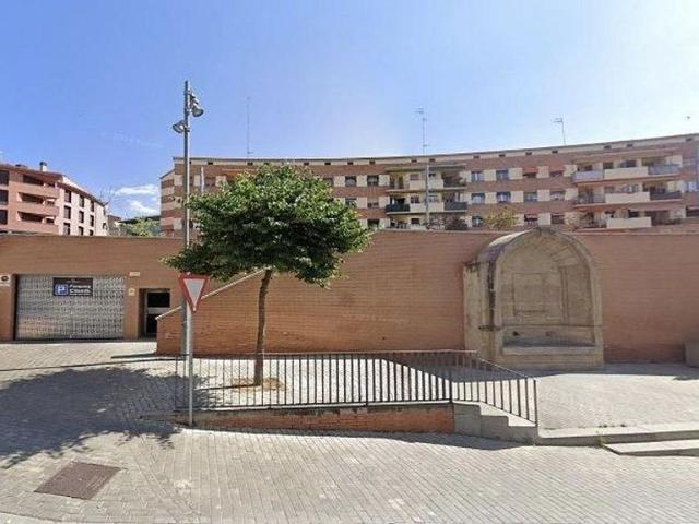 Edificio en venta en Lleida, de 465 m² por 163.700