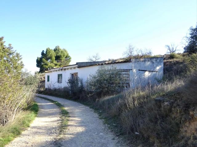 Edificio en venta en Maella Zaragoza