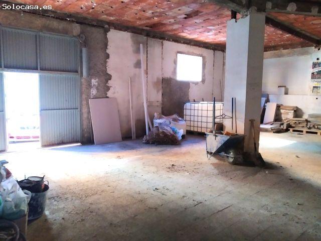 Edificio en Venta en Málaga del Fresno, Málaga