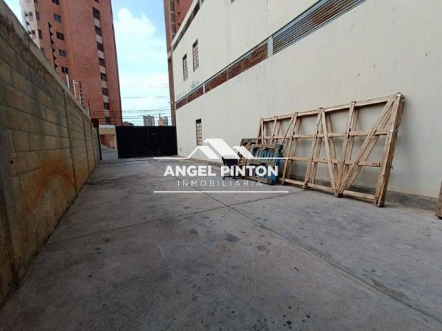 Edificio en Venta en Maracaibo Zulia 700 m2
