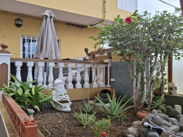 Edificio en Venta en Mazaricos, Santa Cruz de Tenerife