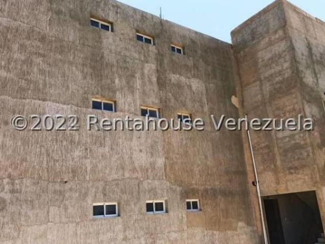 Edificio en Venta en Punto Fijo Falcón 630 m2