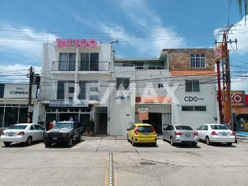 Edificio en venta en Quinta Villas