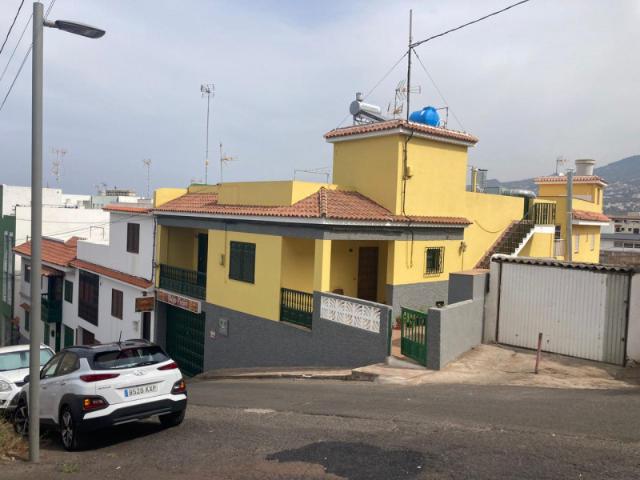 Edificio en venta en Santa Úrsula, Santa Ursula