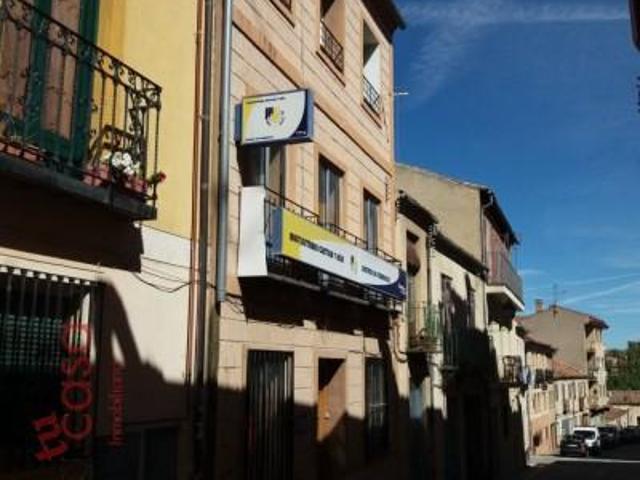 Edificio en venta en Segovia, San lorenzo