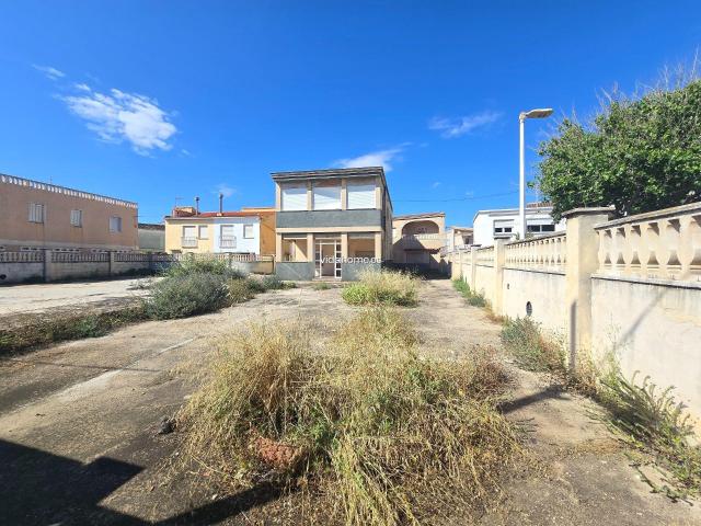 Edificio en venta. Gandia