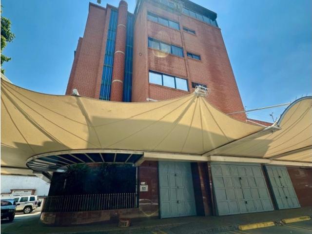 Edificio en venta Santa Mónica 1.700Mts2 Local Comercial/Apartamentos