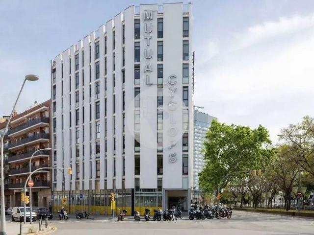 Edificio en alquiler en avenida De Josep Tarradellas, Barcelona, de 5.407 m² por 100.046