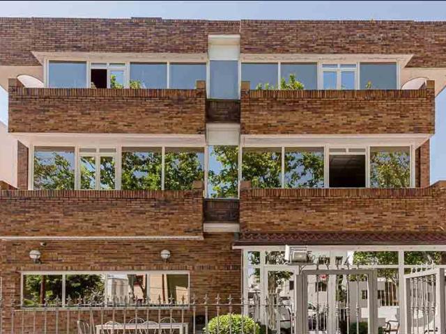 EDIFICIO EN ALQUILER EN AVENIDA LOS MADROÑOS