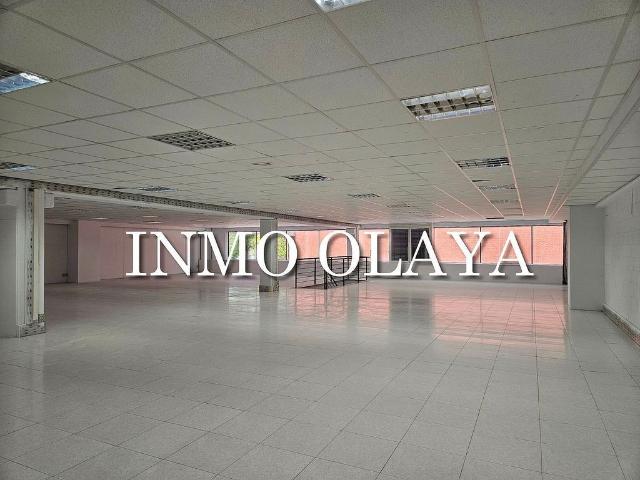 Edificio en alquiler en Barcelona, de 1.750 m² por 12.000