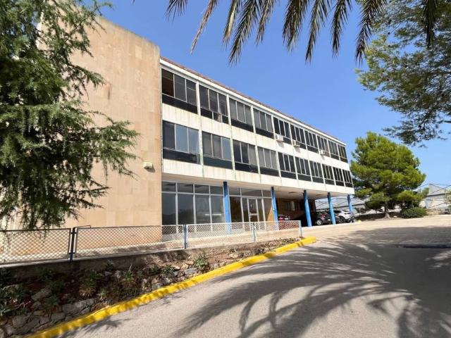 Edificio en Alquiler en Cervelló