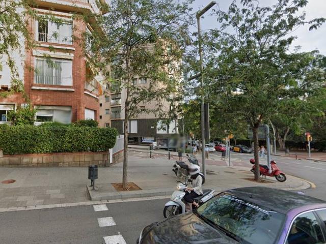 Edificio en Alquiler en Les Tres Torres