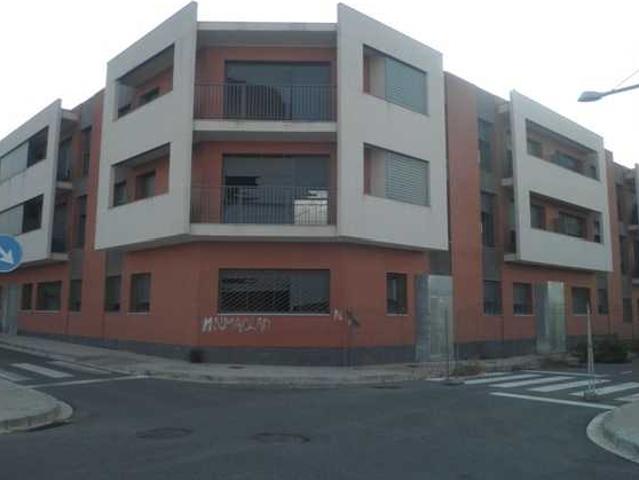 Edificio en construcción en Montbrió del Camp Tarragona