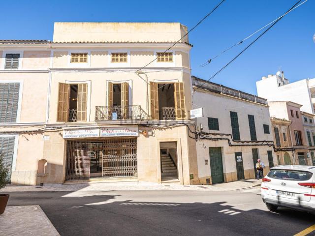 Edificio, Felanitx