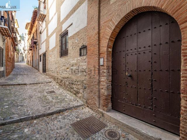 Edificio, Granada