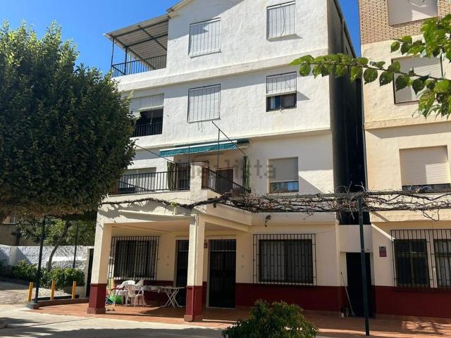 Edificio, Granada