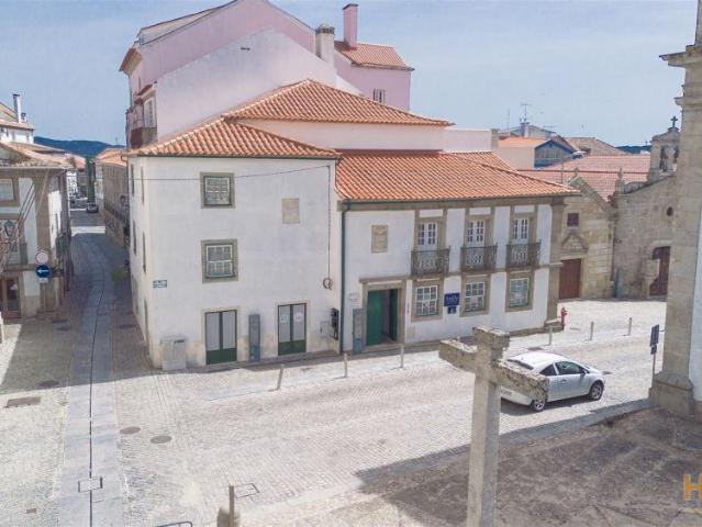 Edifício Histórico de Charme Centro do Fundão | 26064084815