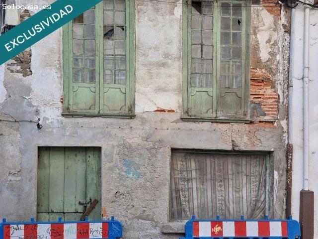 Edificio Histórico Para Reforma En El Corazón De Betanzos