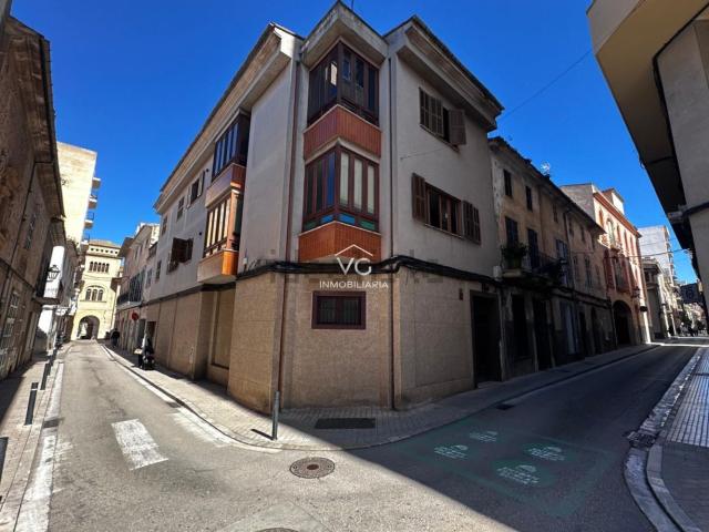 Edificio, Manacor