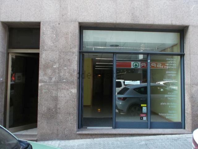 Edificio, Manresa