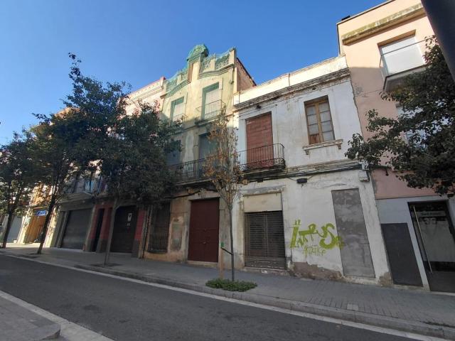 Edificio, Mataró