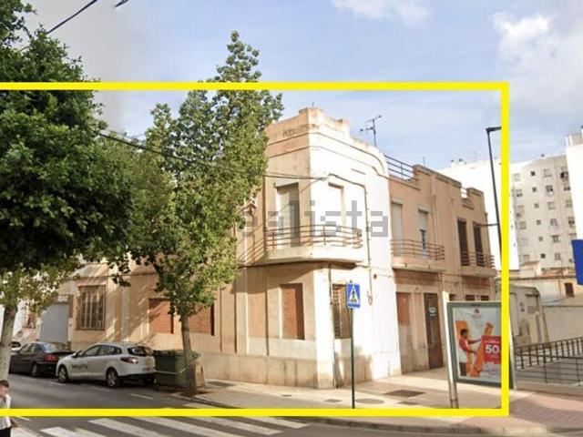 Edificio, Mestrets, Castellón de la Plana / Castello de la Plana