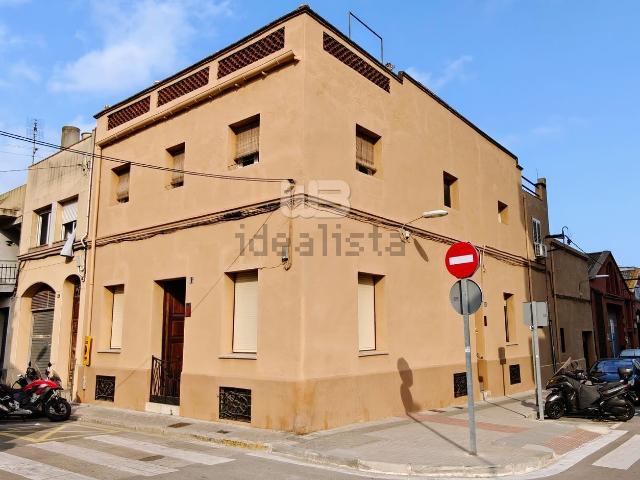 Edificio, Montgat