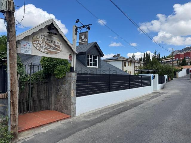 Edificio, Monachil