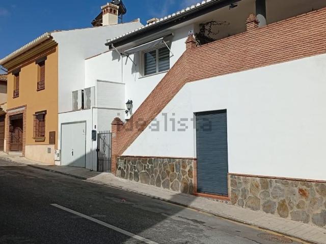 Edificio, Monachil