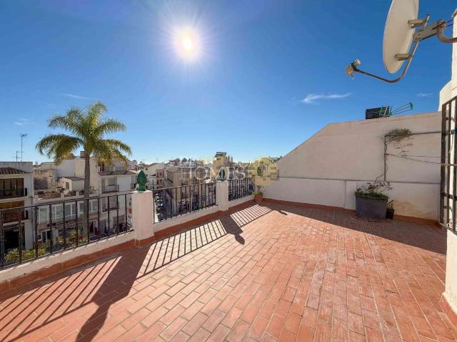 Edificio, Nerja
