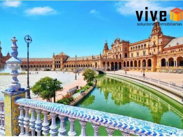 EDIFICIO PATRIMONIAL SINGULAR SITUADO EN UNA DE LAS UBICACIONES MÁS REPRESENTATIVAS DEL CENTRO HISTÓ